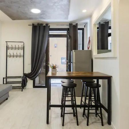Historical Workshop Apartment - Fico Рим Екстериор снимка