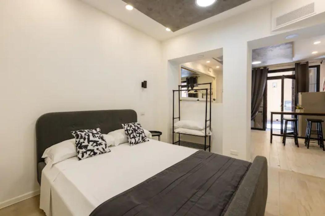 Historical Workshop Apartment - Fico Рим Екстериор снимка