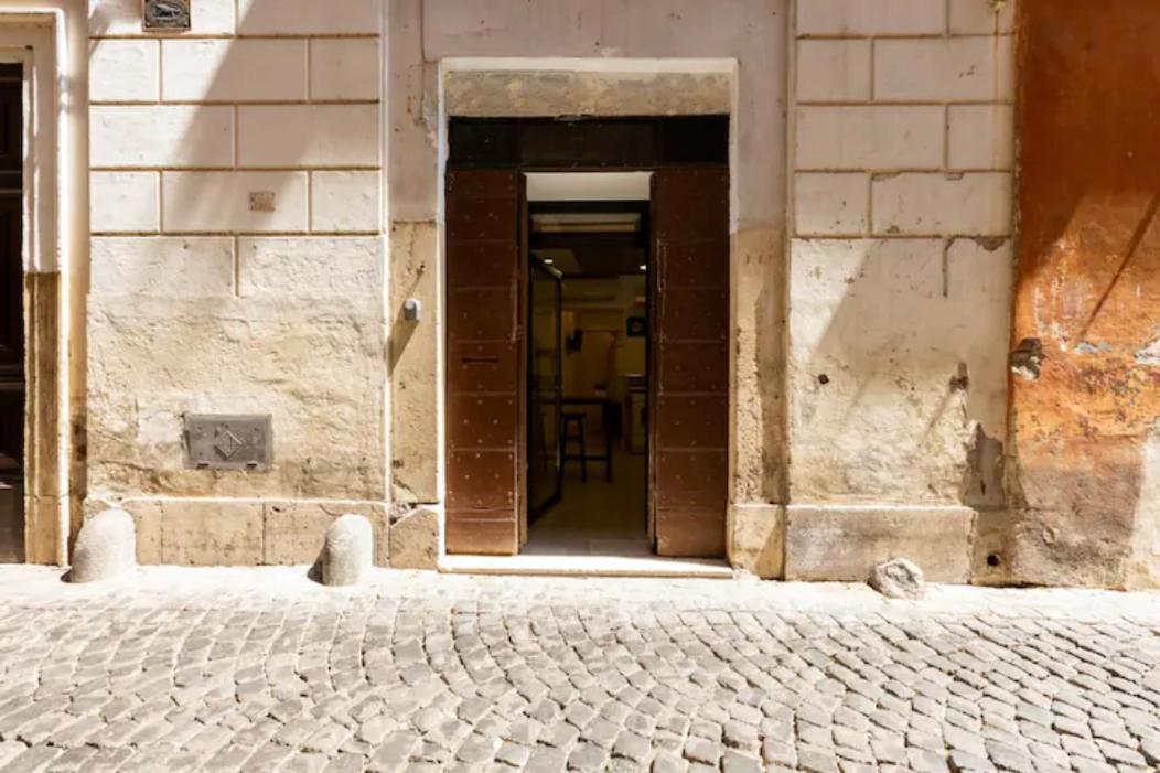 Historical Workshop Apartment - Fico Рим Екстериор снимка