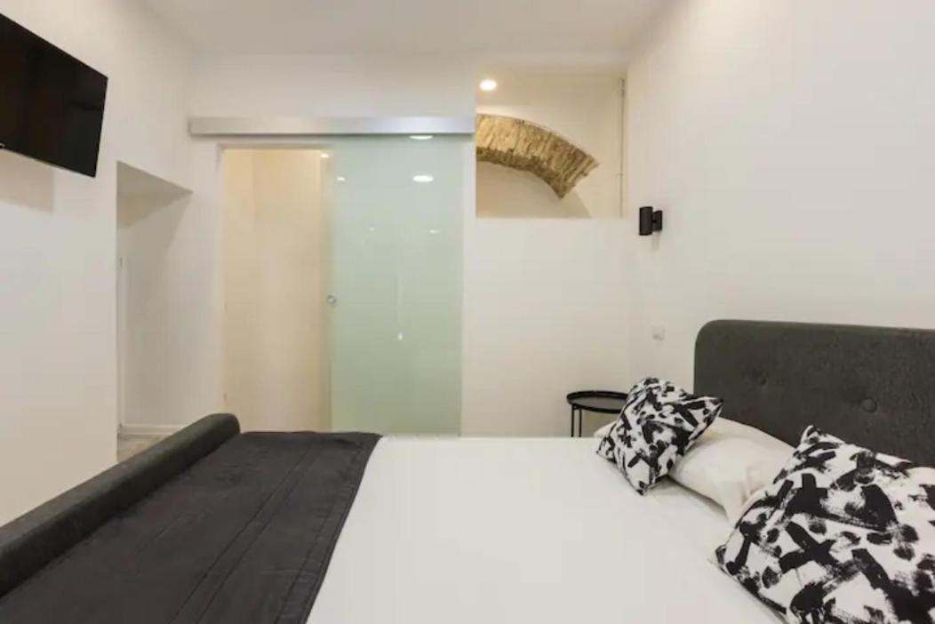 Historical Workshop Apartment - Fico Рим Екстериор снимка